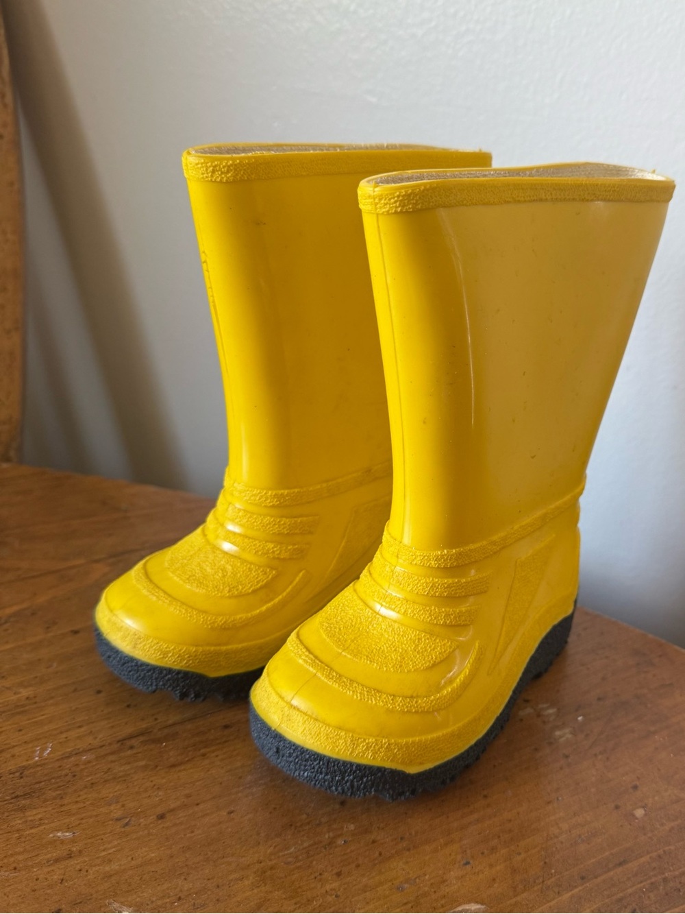 Canada Made Yellow & Black Toddler Rain Boots Galoshes Size 5